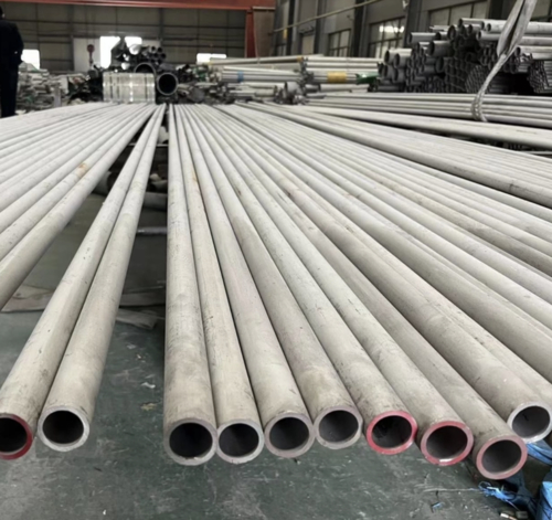 Derniers blogs de l'entreprise sur Quelle est la différence entre les tubes en acier inoxydable 316 et 316L?