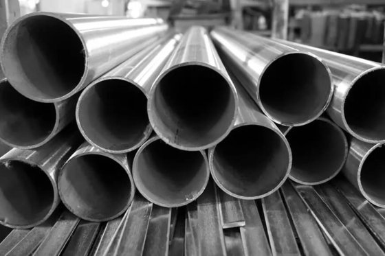 Un bon prix. Tube de tuyau d'acier inoxydable soudé par or de bâtiment et d'industrie laminé à froid en ligne
