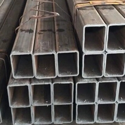 Un bon prix. Tube inoxydable rectangulaire adapté aux besoins du client 304 316L Q345b Q355b d'acier au carbone pour la machine en ligne