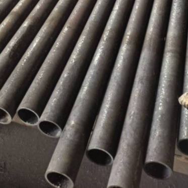 Un bon prix. La tuyauterie en acier de mur épais étiré à froid sans couture d'A519 SAE1026 a forgé structurel en ligne