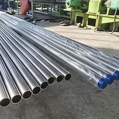 Tube sans couture poli laminé à chaud 304 d'acier inoxydable BA 430 2b pour industriel léger