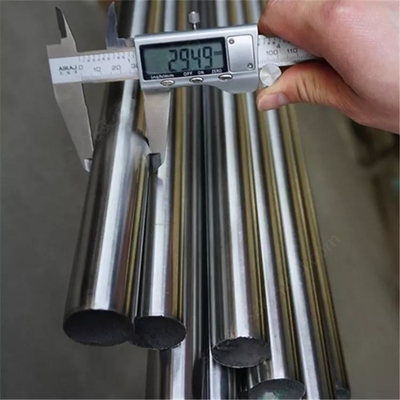 Un bon prix. AISI 304 201 202 a soudé le tube décoratif extérieur polonais de tube d'acier inoxydable en ligne