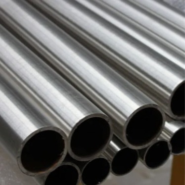 Un bon prix. Le tube 2507 1/2 » SCH40 de l'acier inoxydable SUS304 2205 a laminé à froid le BA lumineux en ligne
