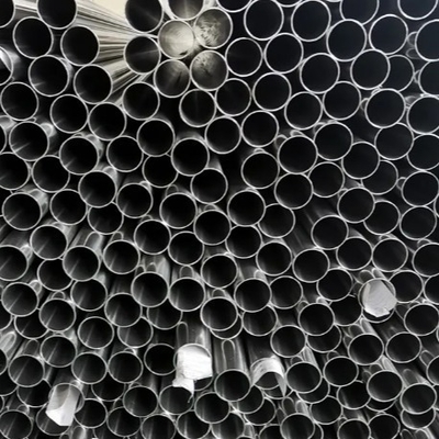 Tuyau d'acier inoxydable de carbone sans couture d'ASTM A179 320 A192M 316L pour la chaudière d'aviation