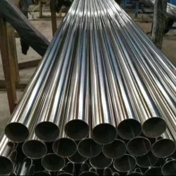 Standard 304 / 316 tuyau en acier inoxydable sans soudure finition polie