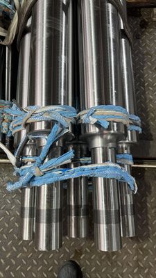 C40 C45 Barre chromée laminée à froid 30 microns 45 HRC durcie pour les roulements d'acier