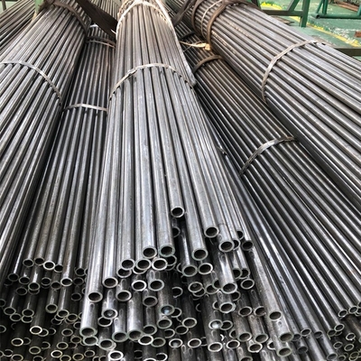 Un bon prix. Tube sans couture SCH10 liquide d'acier au carbone de mur mince de soudure d'ASTM A178 en ligne