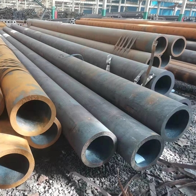 Un bon prix. Longueur sans couture biseautée ronde du tube 25000mm d'acier allié de T9 T11 T12 T91 T92 laminée à chaud pour le surchauffeur en ligne